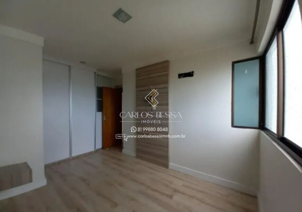 Imagem Apartamento com 3 Quartos à Venda, 133 m² em Casa Caiada - Olinda