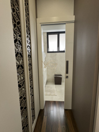 Imagem Sobrado com 3 Quartos à Venda, 284 m² em Uberaba - Curitiba Imagem Sobrado com 3 Quartos à Venda, 284 m² em Uberaba - Curitiba