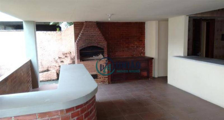 Imagem Casa com 4 Quartos à Venda, 377 m² em Itacoatiara - Niterói