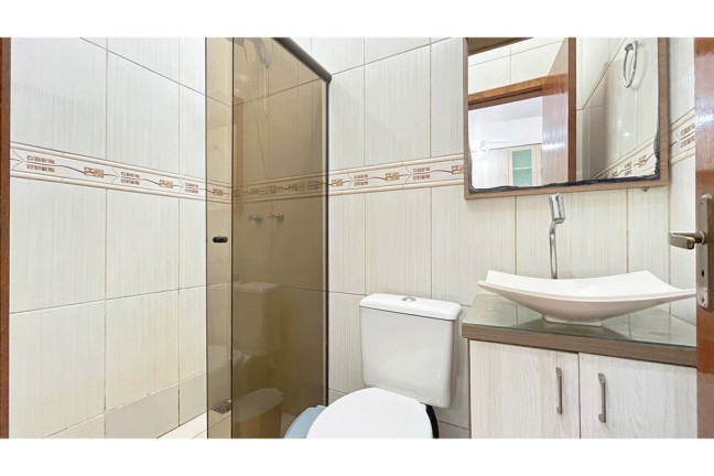 Imagem Casa com 2 Quartos à Venda, 125 m² em Hípica - Porto Alegre Imagem Casa com 2 Quartos à Venda, 125 m² em Hípica - Porto Alegre