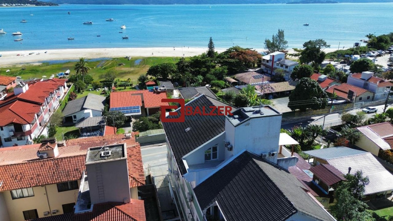 Apartamento com 3 Quartos à Venda, 1.797 m² em Canasvieiras - Florianópolis