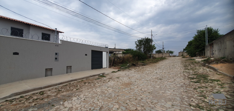Imagem Sobrado com 3 Quartos à Venda, em Melo Viana - Esmeraldas Imagem Sobrado com 3 Quartos à Venda, em Melo Viana - Esmeraldas