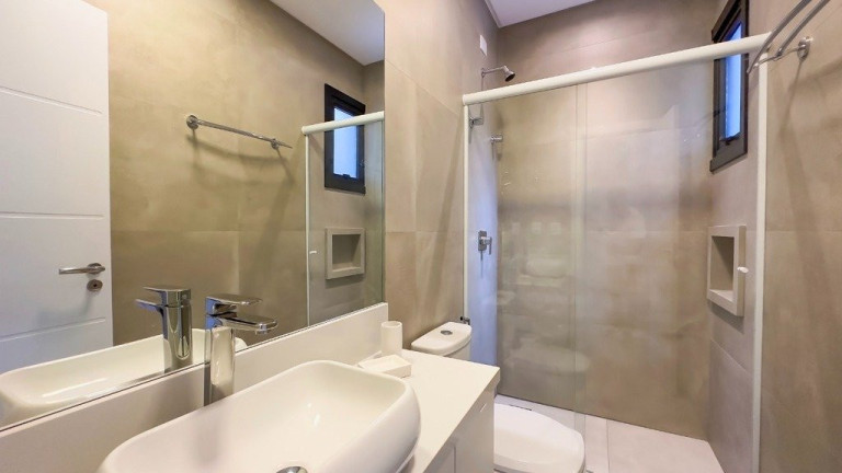 Casa com 4 Quartos à Venda, 150 m² em Centro - Xangri-lá