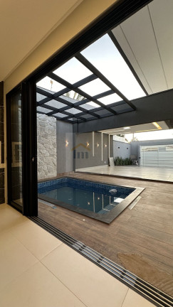 Imagem Casa com 4 Quartos à Venda, 218 m² em Jardim Presidente - Goiânia