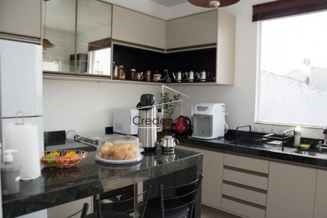 Imagem Casa com 3 Quartos à Venda, 115 m² em Parolin - Curitiba
