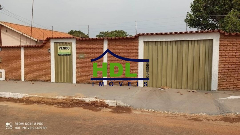 Imagem Casa com 3 Quartos à Venda, 330 m² em Hidrolândia