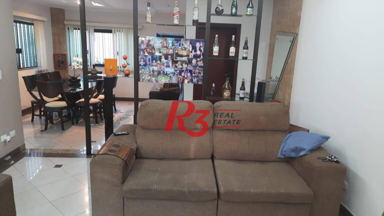 Imagem Casa com 4 Quartos à Venda, 550 m² em Embaré - Santos Imagem Casa com 4 Quartos à Venda, 550 m² em Embaré - Santos