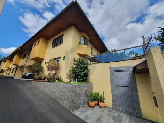 Imagem Casa de Condomínio com 3 Quartos à Venda, 170 m² em São Lourenço - Curitiba Imagem Casa de Condomínio com 3 Quartos à Venda, 170 m² em São Lourenço - Curitiba