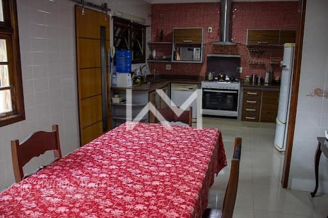 Imagem Sobrado com 5 Quartos à Venda, 1.340 m² em Vila Rosalia - Guarulhos Imagem Sobrado com 5 Quartos à Venda, 1.340 m² em Vila Rosalia - Guarulhos