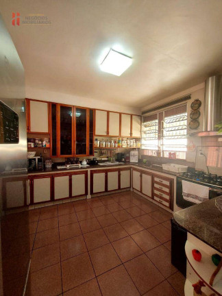 Imagem Casa com 3 Quartos à Venda, 350 m² em Jardim Vinte E Cinco De Agosto - Duque De Caxias Imagem Casa com 3 Quartos à Venda, 350 m² em Jardim Vinte E Cinco De Agosto - Duque De Caxias