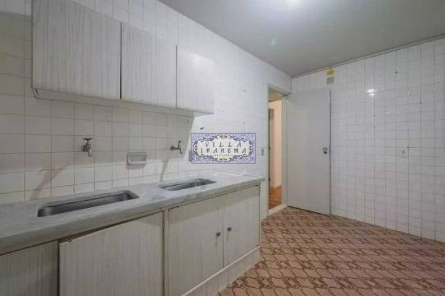 Imagem Apartamento com 3 Quartos à Venda, 130 m² em Laranjeiras - Rio De Janeiro Imagem Apartamento com 3 Quartos à Venda, 130 m² em Laranjeiras - Rio De Janeiro