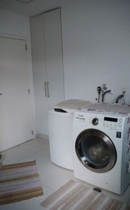 Imagem Casa com 4 Quartos à Venda, 239 m² em Aldeia Da Fazendinha - Carapicuíba Imagem Casa com 4 Quartos à Venda, 239 m² em Aldeia Da Fazendinha - Carapicuíba