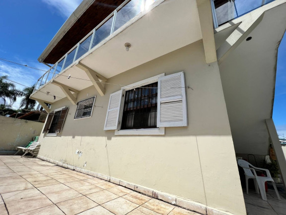 Imagem Sobrado com 4 Quartos à Venda, 364 m² em Belmira Novaes - Peruíbe Imagem Sobrado com 4 Quartos à Venda, 364 m² em Belmira Novaes - Peruíbe