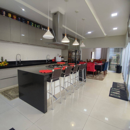 Imagem Casa com 3 Quartos à Venda, 240 m² em Boa Vista - Anápolis Imagem Casa com 3 Quartos à Venda, 240 m² em Boa Vista - Anápolis