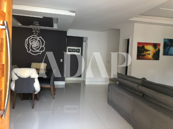 Imagem Casa com 4 Quartos à Venda, 200 m² em Vargem Pequena - Rio De Janeiro