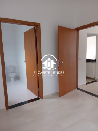 Imagem Casa com 4 Quartos para Alugar, 126 m² em Faggion - Suzano