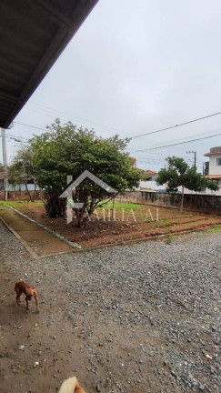 Imagem Casa com 2 Quartos à Venda, 574 m² em Espinheiros - Joinville Imagem Casa com 2 Quartos à Venda, 574 m² em Espinheiros - Joinville