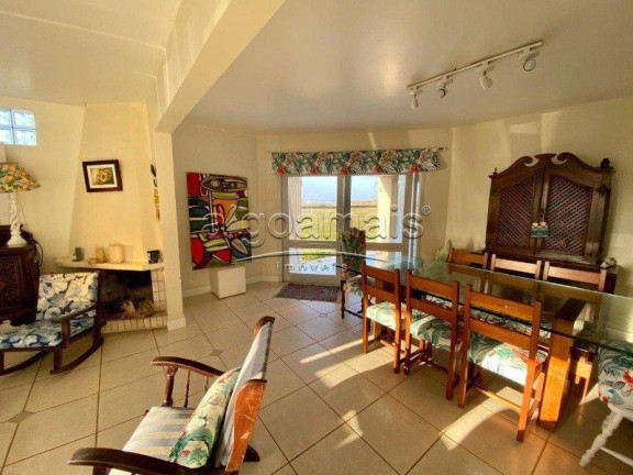 Imagem Casa com 4 Quartos à Venda, 217 m² em Centro - Xangri-lá Imagem Casa com 4 Quartos à Venda, 217 m² em Centro - Xangri-lá