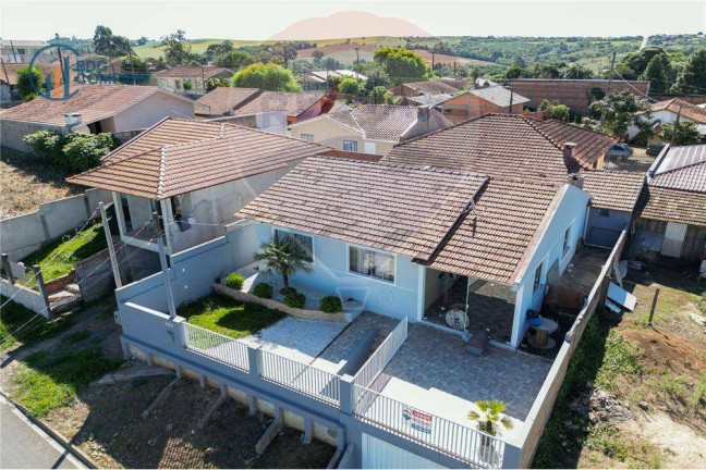 Imagem Casa com 2 Quartos à Venda, 325 m² em Lagoa - Irati Imagem Casa com 2 Quartos à Venda, 325 m² em Lagoa - Irati