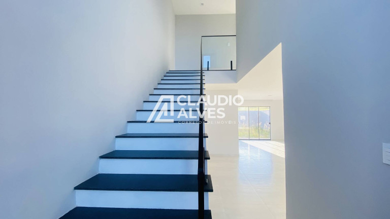Imagem Casa de Condomínio com 3 Quartos à Venda, 118 m² em Av. Noíde Cerqueira - Feira De Santana Imagem Casa de Condomínio com 3 Quartos à Venda, 118 m² em Av. Noíde Cerqueira - Feira De Santana
