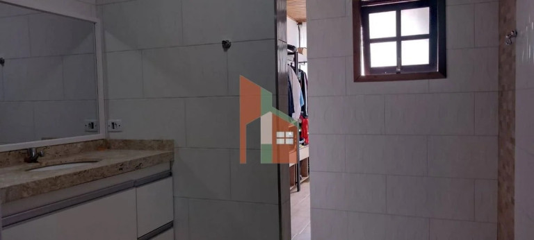 Casa com 3 Quartos à Venda, 215 m² em Jardim Imperial - Atibaia