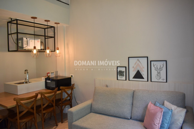 Imagem Imóvel com 1 Quarto à Venda, 65 m² em Região De Capivari - Campos Do Jordão Imagem Imóvel com 1 Quarto à Venda, 65 m² em Região De Capivari - Campos Do Jordão