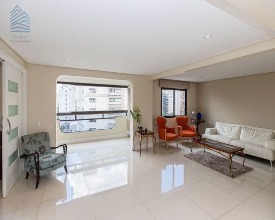 Imagem Imóvel com 4 Quartos à Venda, 196 m² em Moema - São Paulo Imagem Imóvel com 4 Quartos à Venda, 196 m² em Moema - São Paulo