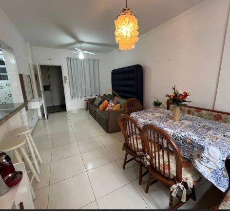 Kitnet com 1 Quarto à Venda, 38 m²