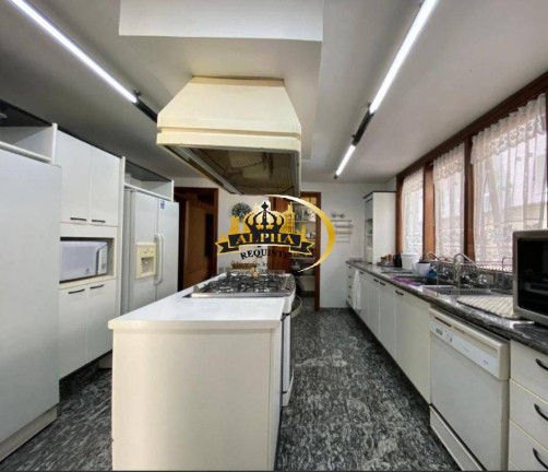 Casa de Condomínio com 4 Quartos à Venda, 550 m² em Alphaville - Barueri