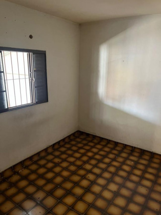 Imagem Casa com 3 Quartos à Venda, em Jardim Jaraguá - Taubaté Imagem Casa com 3 Quartos à Venda, em Jardim Jaraguá - Taubaté