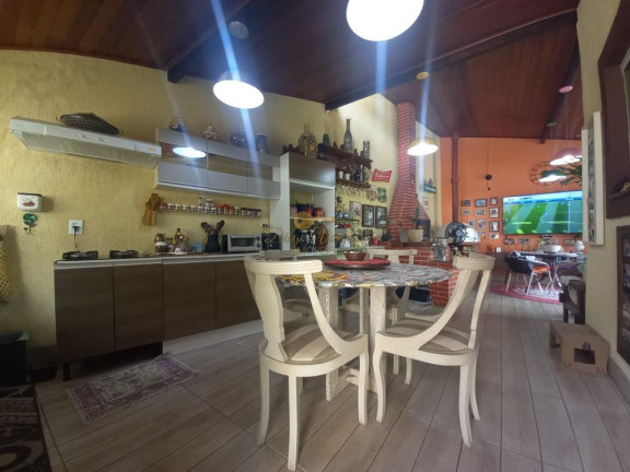 Imagem Casa com 3 Quartos à Venda, 200 m² em Vargem Grande - Teresópolis Imagem Casa com 3 Quartos à Venda, 200 m² em Vargem Grande - Teresópolis