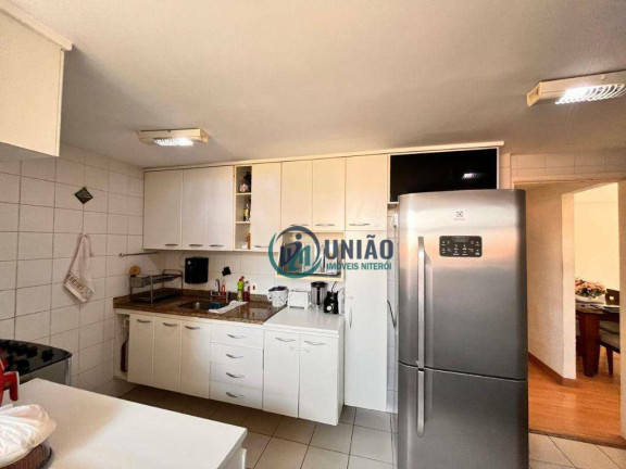 Imagem Apartamento com 2 Quartos à Venda, 85 m² em Santa Rosa - Niterói