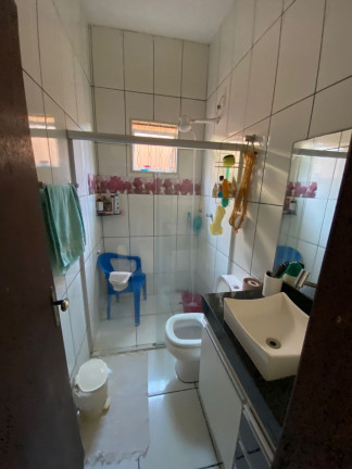 Imagem Casa com 3 Quartos à Venda, 180 m² em João Alves - Montes Claros Imagem Casa com 3 Quartos à Venda, 180 m² em João Alves - Montes Claros