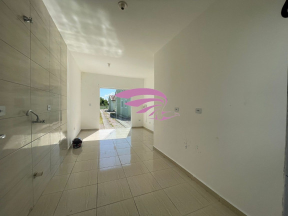 Imagem Casa com 2 Quartos à Venda, 42 m² em Piçarras - Guaratuba Imagem Casa com 2 Quartos à Venda, 42 m² em Piçarras - Guaratuba