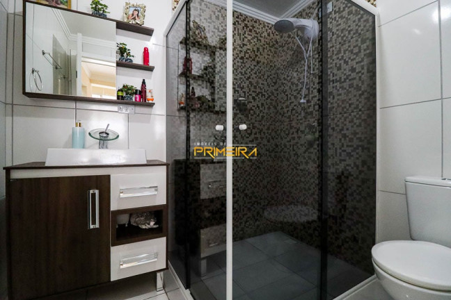Imagem Sobrado com 3 Quartos à Venda, 200 m² em Xaxim - Curitiba