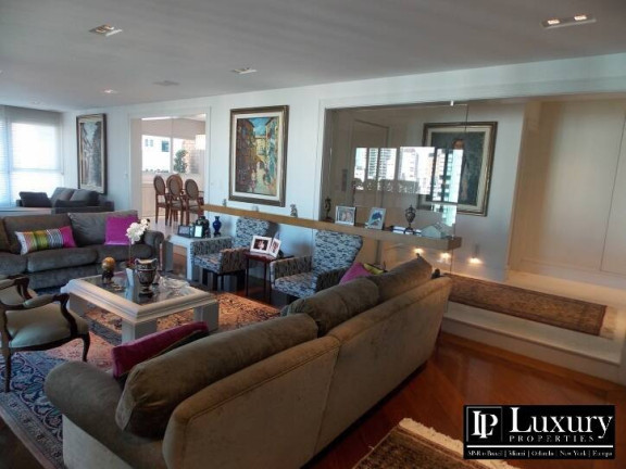 Imagem Apartamento com 4 Quartos para Alugar, 295 m² em Vila Nova Conceição - São Paulo Imagem Apartamento com 4 Quartos para Alugar, 295 m² em Vila Nova Conceição - São Paulo