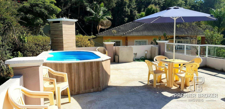 Imagem Casa com 3 Quartos à Venda, 250 m² em Sebastiana - Teresópolis Imagem Casa com 3 Quartos à Venda, 250 m² em Sebastiana - Teresópolis