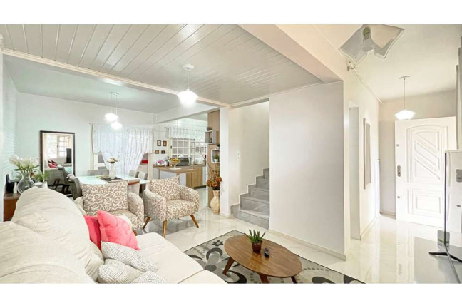 Casa com 2 Quartos à Venda, 320 m² em Partenon - Porto Alegre