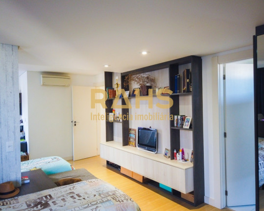 Imagem Apartamento com 4 Quartos à Venda, 368 m² em Atiradores - Joinville