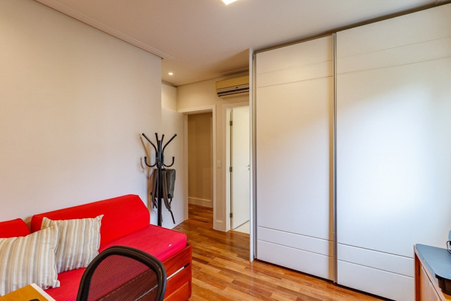 Imagem Imóvel com 3 Quartos à Venda, 137 m² em Vila Suzana - São Paulo Imagem Imóvel com 3 Quartos à Venda, 137 m² em Vila Suzana - São Paulo