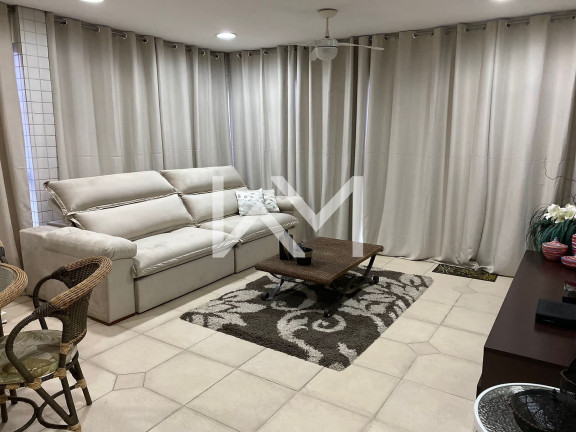 Imagem Imóvel com 5 Quartos à Venda, 230 m² em Enseada - Guarujá Imagem Imóvel com 5 Quartos à Venda, 230 m² em Enseada - Guarujá