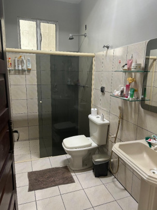 Imagem Casa com 3 Quartos à Venda, 264 m² em Aleixo - Manaus Imagem Casa com 3 Quartos à Venda, 264 m² em Aleixo - Manaus