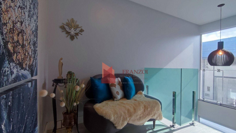 Imagem Sobrado com 2 Quartos à Venda, 80 m² em São João - Itajaí Imagem Sobrado com 2 Quartos à Venda, 80 m² em São João - Itajaí
