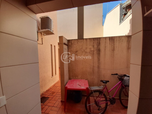 Imagem Casa com 3 Quartos à Venda, 117 m² em Vila Margarida - Campo Grande Imagem Casa com 3 Quartos à Venda, 117 m² em Vila Margarida - Campo Grande