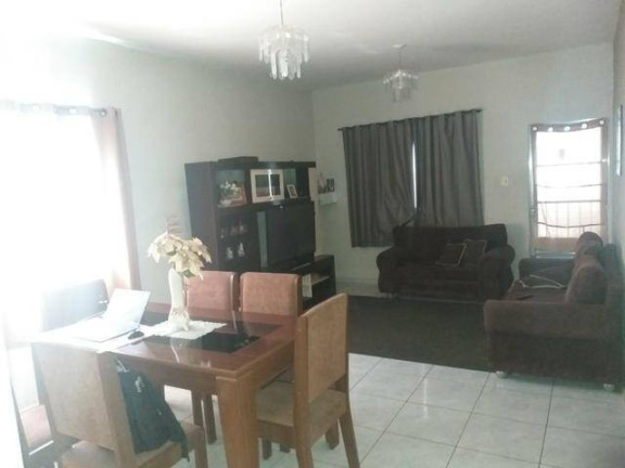 Imagem Casa com 4 Quartos à Venda, 250 m² em Jardim Cibele - Carapicuíba Imagem Casa com 4 Quartos à Venda, 250 m² em Jardim Cibele - Carapicuíba