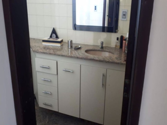 Imagem Casa com 4 Quartos à Venda, 355 m² em Candeal - Salvador Imagem Casa com 4 Quartos à Venda, 355 m² em Candeal - Salvador