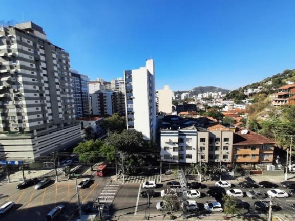 Imagem Imóvel com 3 Quartos à Venda, 101 m² em Icaraí - Niterói Imagem Imóvel com 3 Quartos à Venda, 101 m² em Icaraí - Niterói
