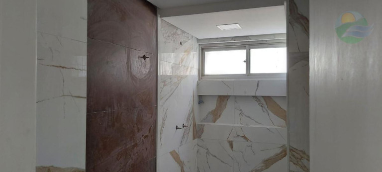 Imagem Apartamento com 3 Quartos à Venda, 168 m² Imagem Apartamento com 3 Quartos à Venda, 168 m²