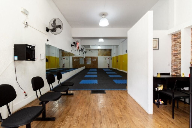 Sala Comercial à Venda, 121 m² em água Branca - São Paulo