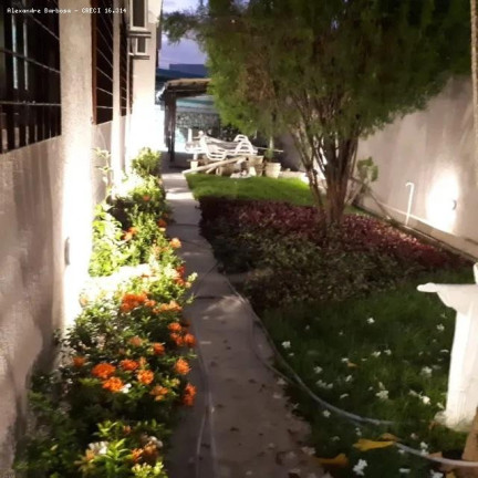 Imagem Casa com 3 Quartos à Venda, 450 m² em Prado - Recife Imagem Casa com 3 Quartos à Venda, 450 m² em Prado - Recife